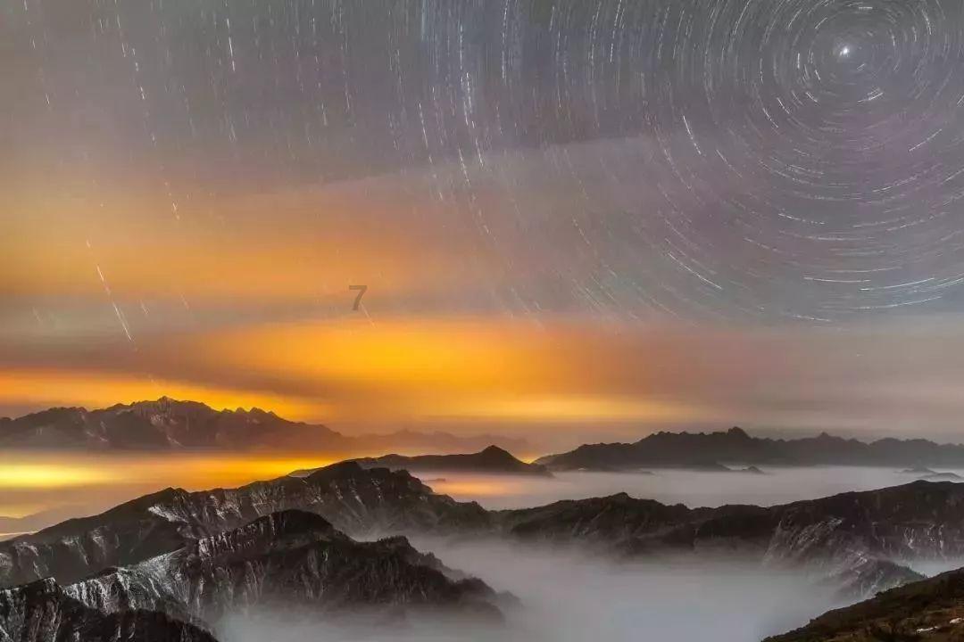 美人鱼游玩